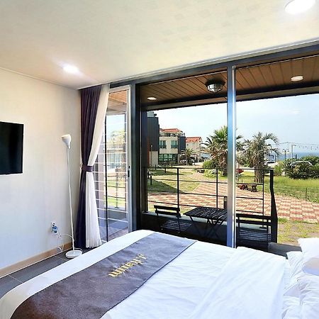 J Raum Resort Seogwipo Ngoại thất bức ảnh