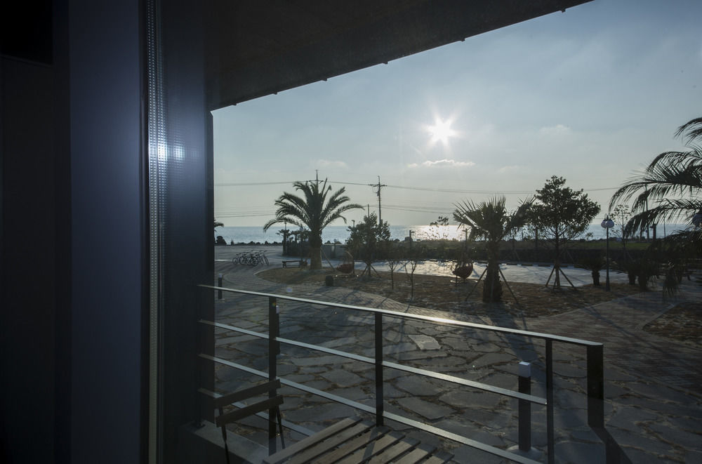 J Raum Resort Seogwipo Ngoại thất bức ảnh