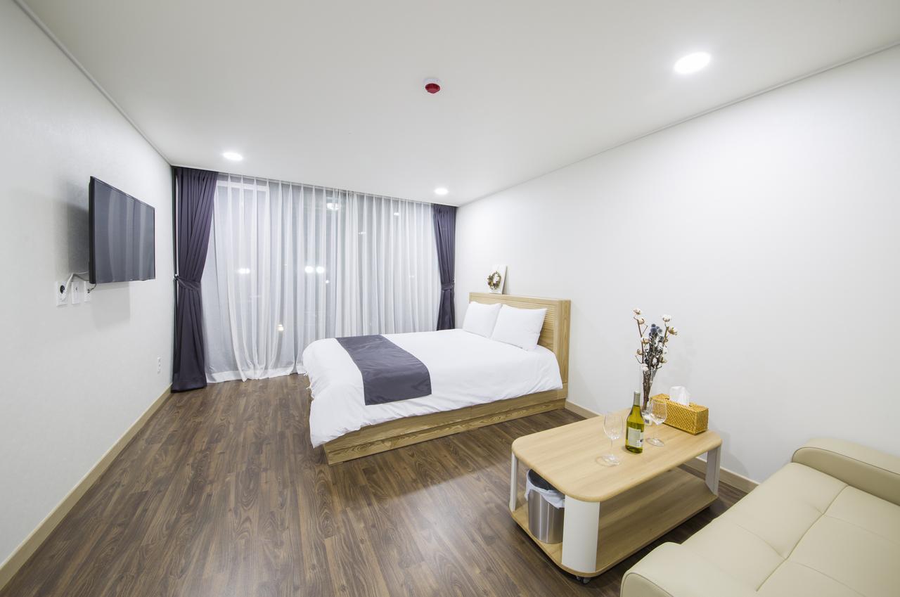 J Raum Resort Seogwipo Ngoại thất bức ảnh