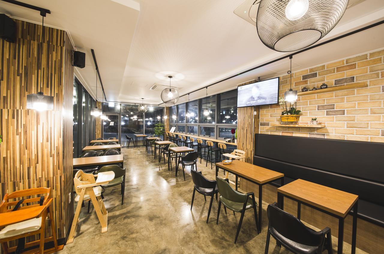 J Raum Resort Seogwipo Ngoại thất bức ảnh