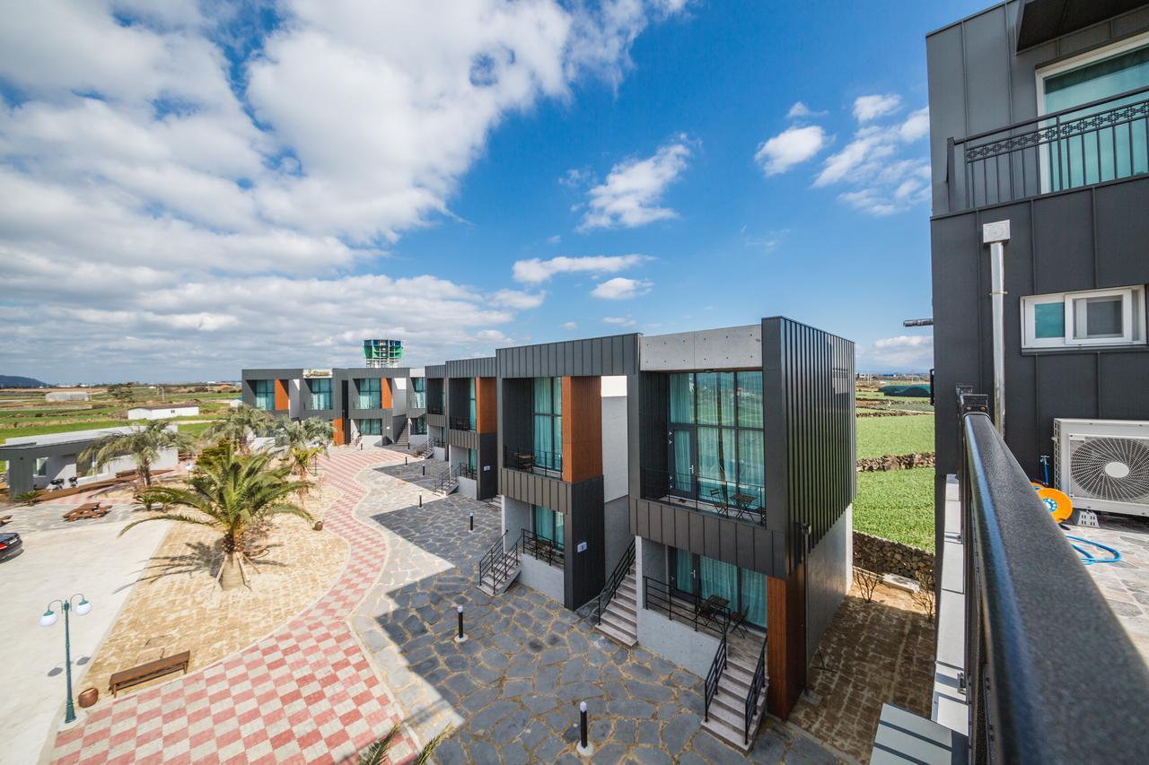 J Raum Resort Seogwipo Ngoại thất bức ảnh