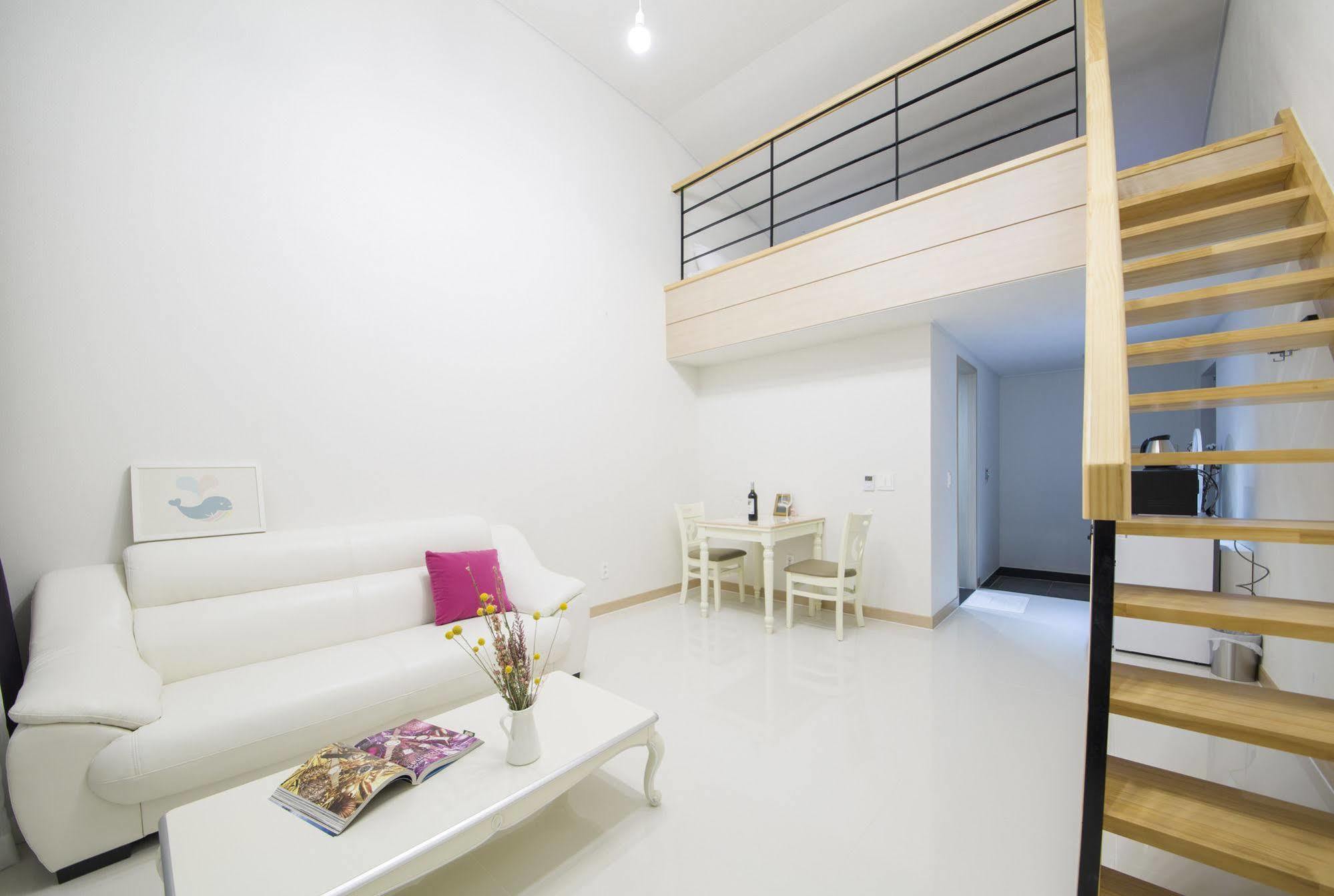 J Raum Resort Seogwipo Ngoại thất bức ảnh